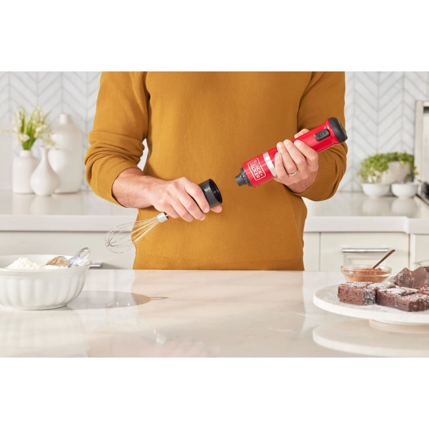 Black & Decker Kitchen Wand™ 3 Kit, Red 2 Black & Decker Kitchen Wand™ 3 Kit, Red - Image 2