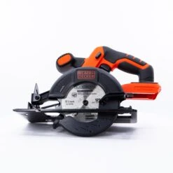 Black & Decker 20V MAX* POWERCONNECT™ 5-1/2 In. Cordless Circular Saw, Tool Only -Household Tool Shop BDCCS20B R1 02