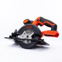 Black & Decker 20V MAX* POWERCONNECT™ 5-1/2 In. Cordless Circular Saw, Tool Only -Household Tool Shop BDCCS20B R1 04