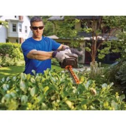Black & Decker 20V MAX* Lithium 22 In. POWERCUT™ Hedge Trimmer -Household Tool Shop LHT321 A3 Secondary